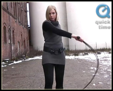 Insa – Bullwhip Training 2 Mov