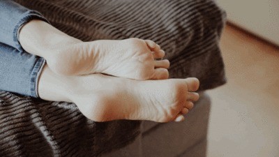 Soft Foot Massage – 4k