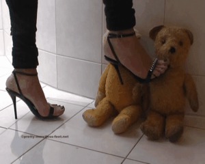 Two Teddys For Christins High-heels