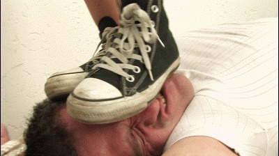 Charlotte Tramples A Guy With Chucks